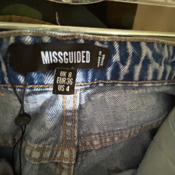 Missguided High Waisted Wrath Split Straight Light Blue Jeans Size 4 - Picture 6 of 8